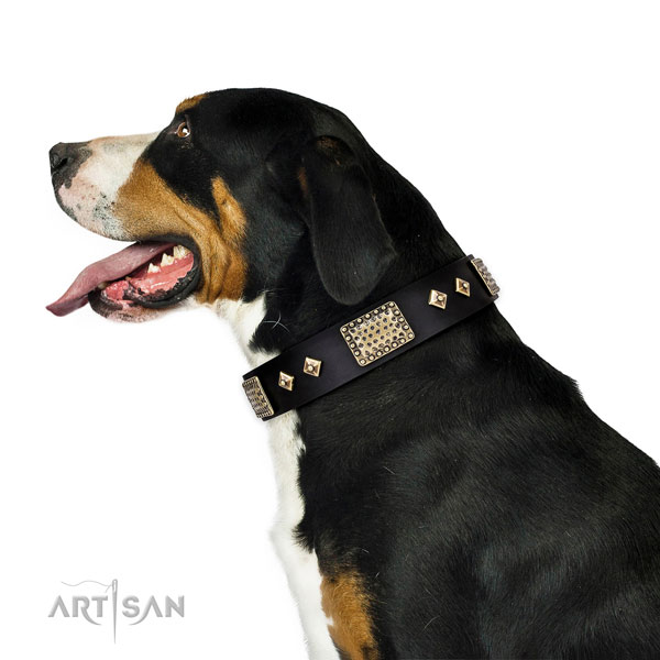 Top notch comfortable wearing dog collar of genuine leather