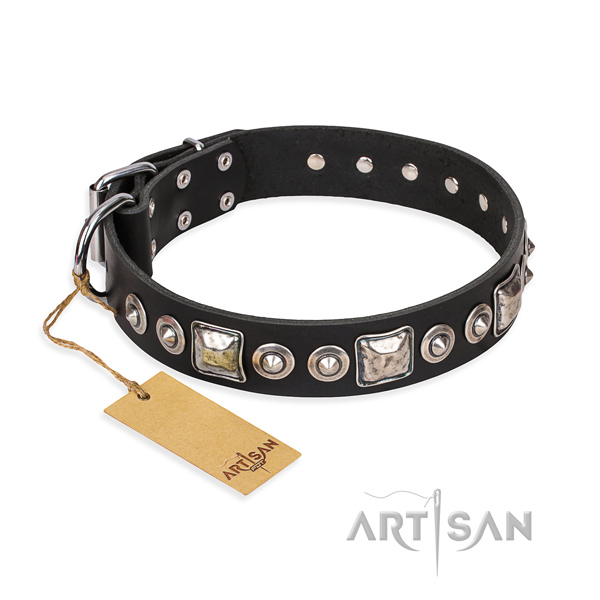 Genuine leather dog collar made of best quality material with reliable fittings
