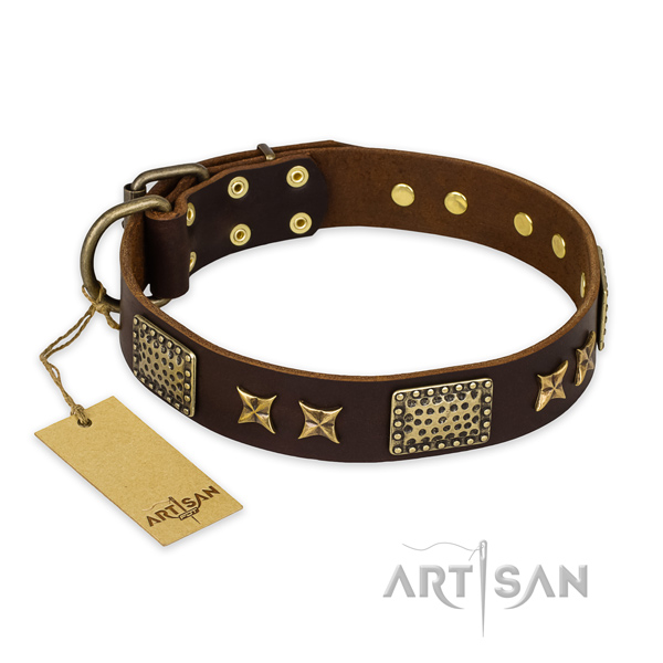 Top quality natural genuine leather dog collar with corrosion resistant hardware