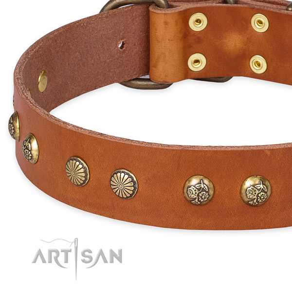 Natural genuine leather collar with durable buckle for your lovely doggie